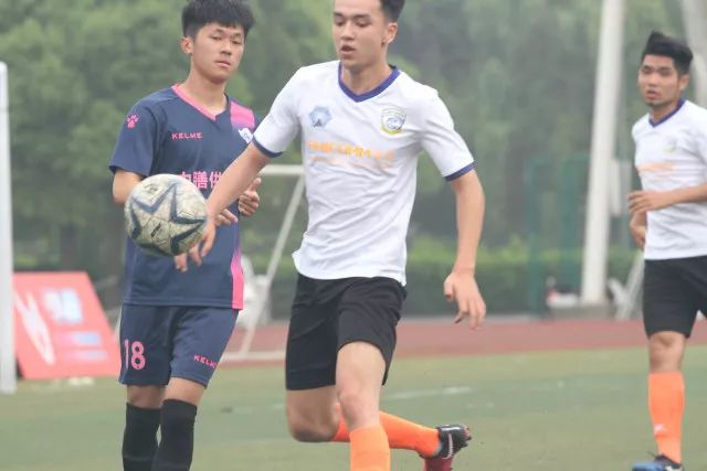 崔永熙17+10赵睿替补15分 广州力克新疆两连胜